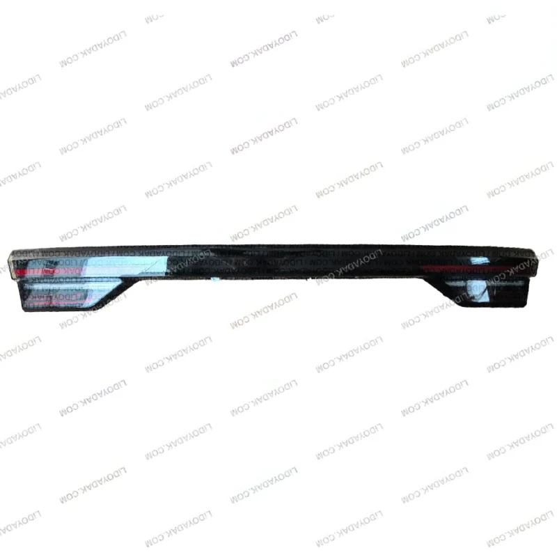 چراغ خطر عقب وسط آریزو 6 PRO و آریزو 6 GT